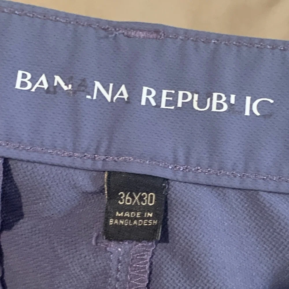 Banana Republic Grey Nylon Men’s Pants Size 36x30